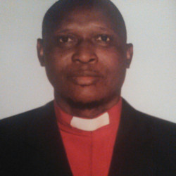 Reverend theol. Pastor Moises